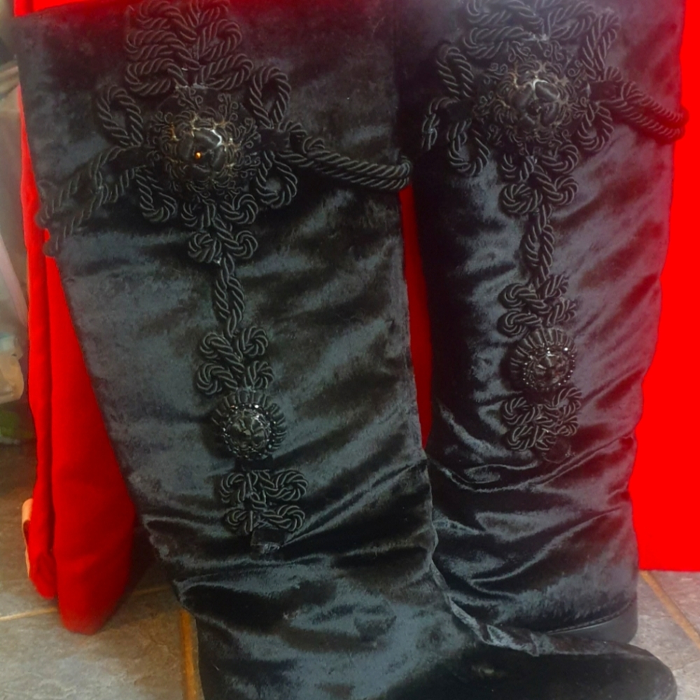 Sergio Rossi velvet boots